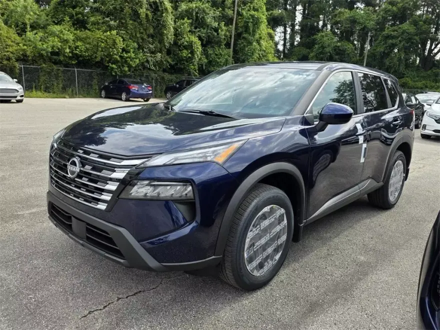 2026 Nissan Rogue SV photo 1