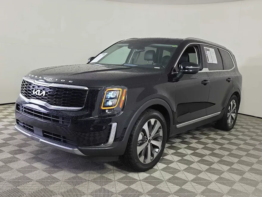 2022 Kia Telluride EX photo 1