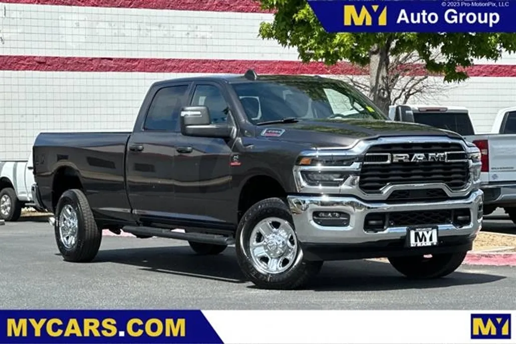 2025 Ram 2500 Tradesman photo 1