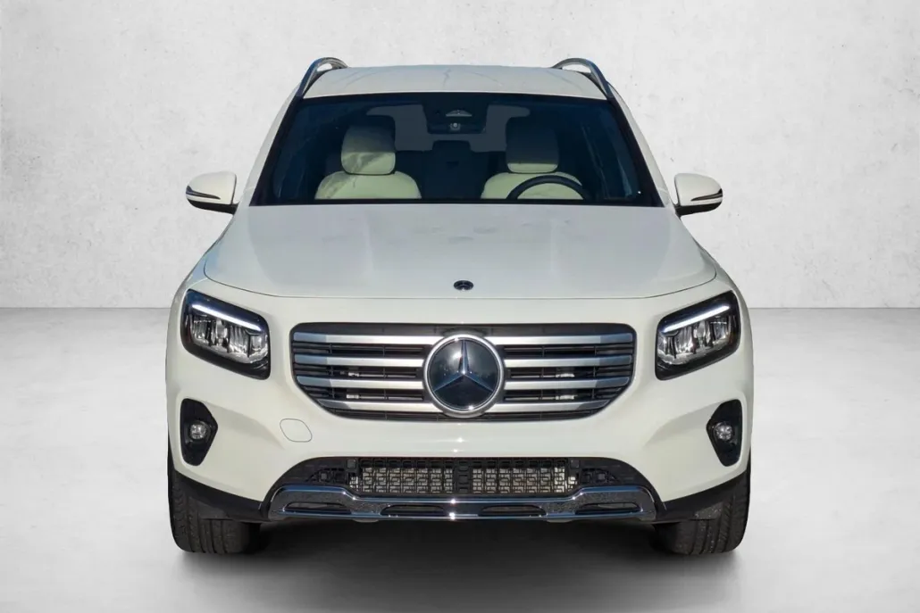 2025 Mercedes Benz GLB 250 4MATIC photo 1