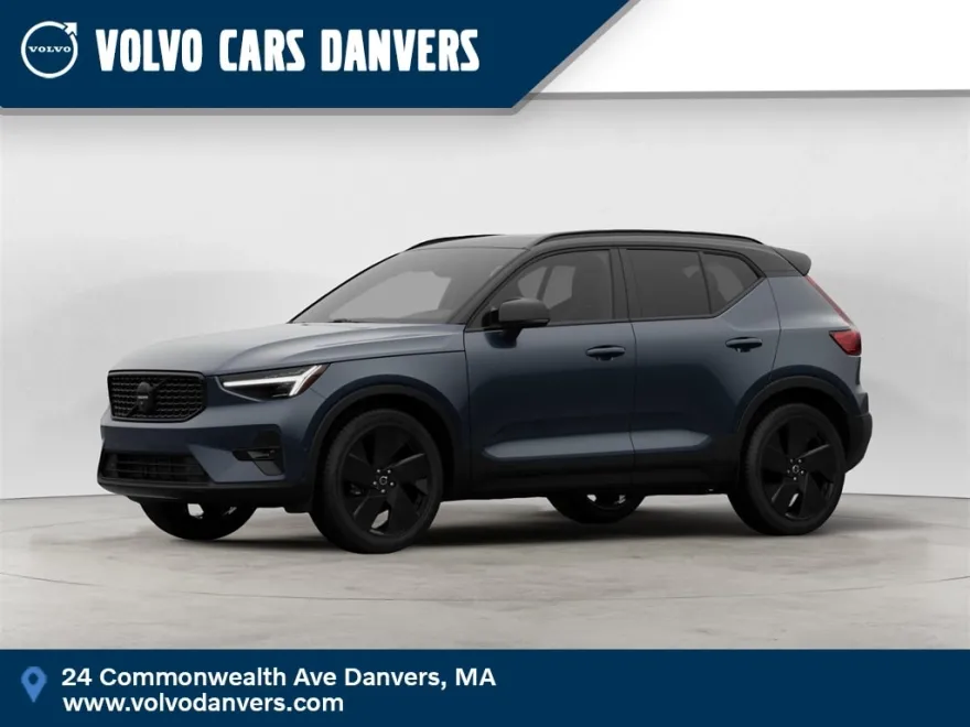 2026 Volvo XC40 photo 1