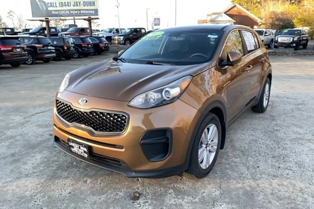 2017 Kia Sportage LX photo 1