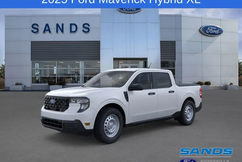 2025 Ford Maverick XL photo 1