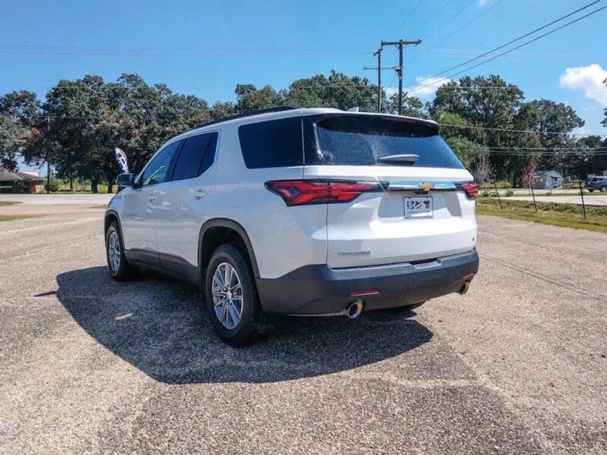 2023 Chevrolet Traverse Cloth photo 1