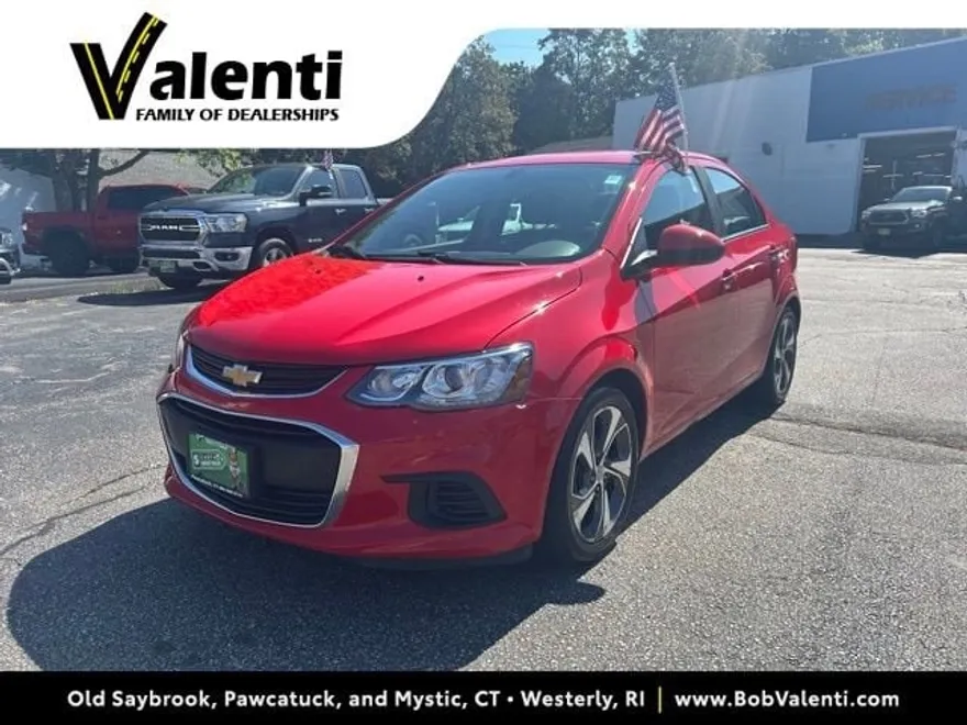 2018 Chevrolet Sonic Premier photo 1