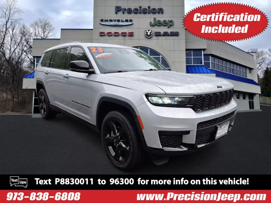 2023 Jeep Grand Cherokee Altitude photo 1