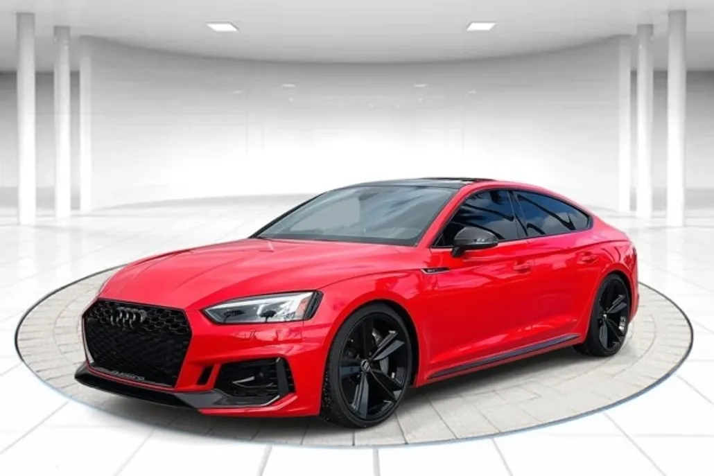 2019 Audi e-tron Prestige photo 1