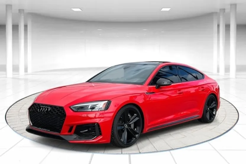2019 Audi e-tron Prestige photo 1