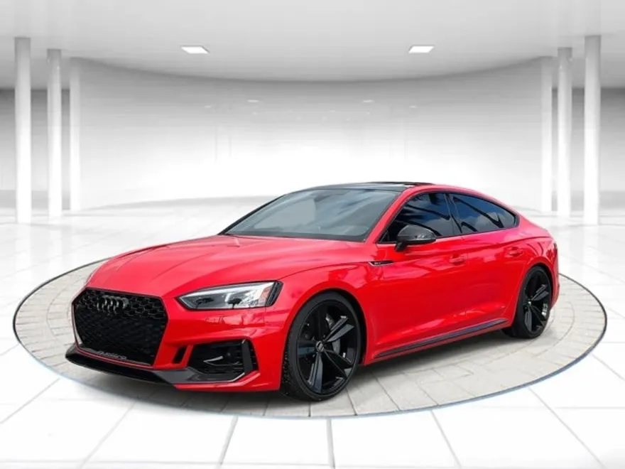 2019 Audi e-tron Prestige photo 1