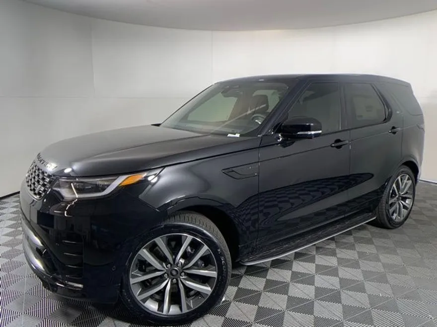 2025 Land Rover Discovery SE photo 1