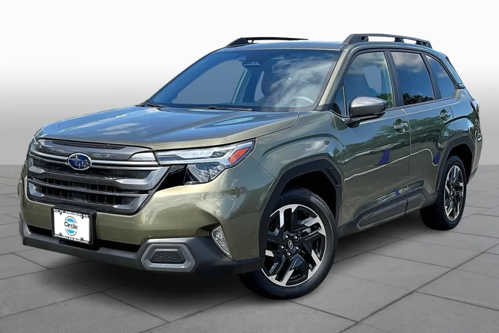 2025 Subaru Forester Limited photo 1