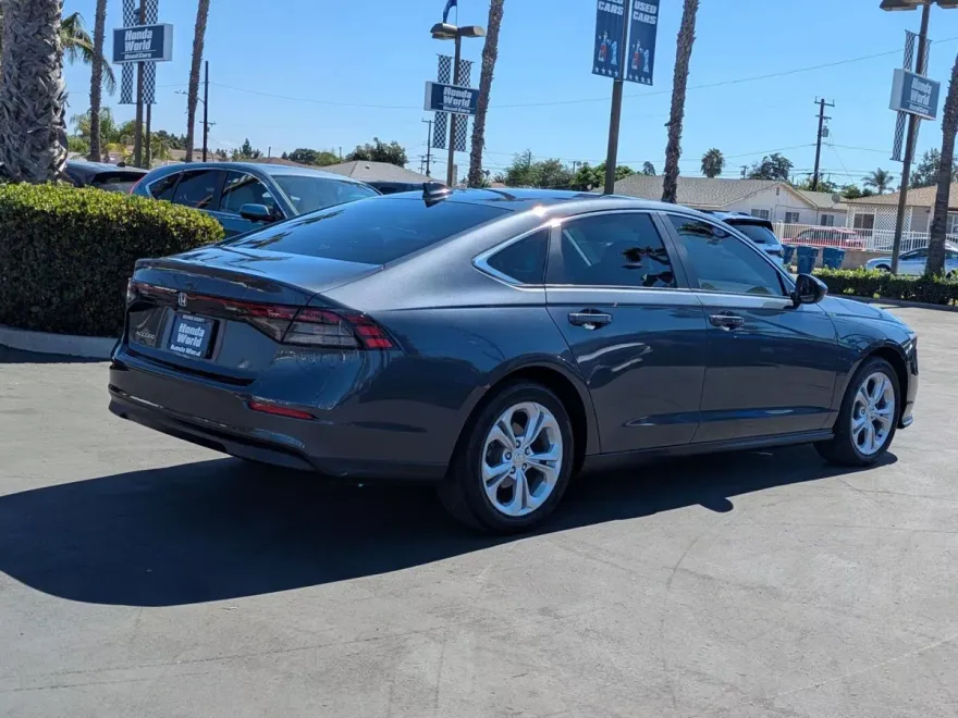 2024 Honda Accord LX photo 1