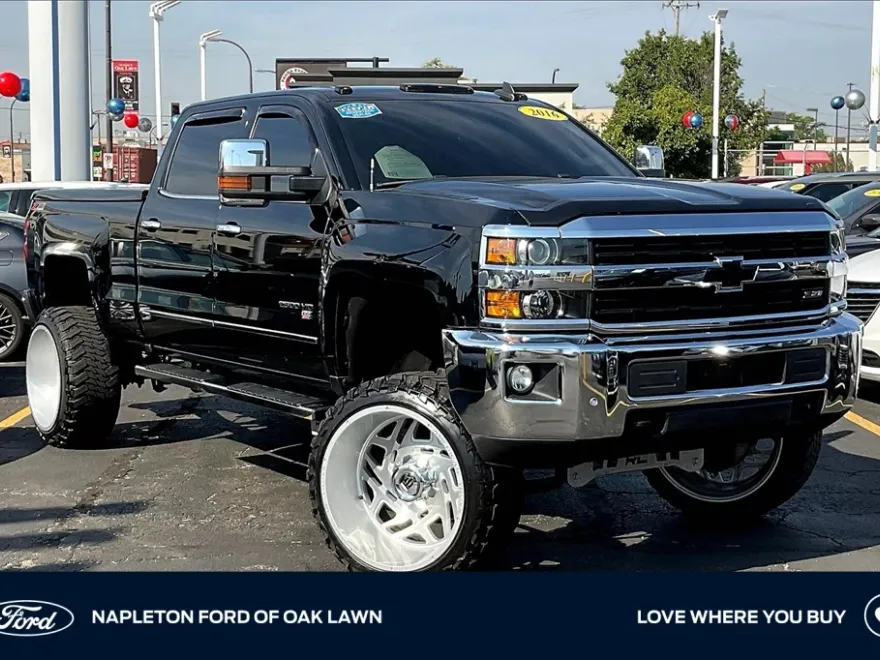 2016 Chevrolet Silverado 2500HD LTZ photo 1