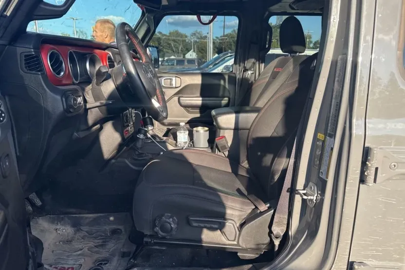 2021 Jeep Wrangler Unlimited Rubicon photo 1