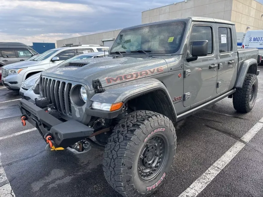 2023 Jeep Gladiator Mojave photo 1