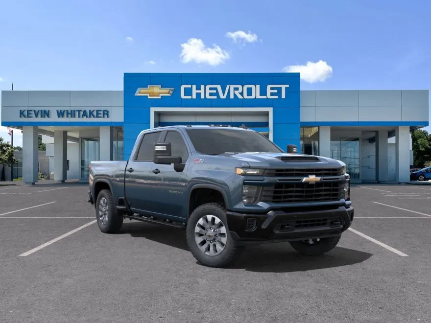 2025 Chevrolet Silverado 2500HD Custom photo 1