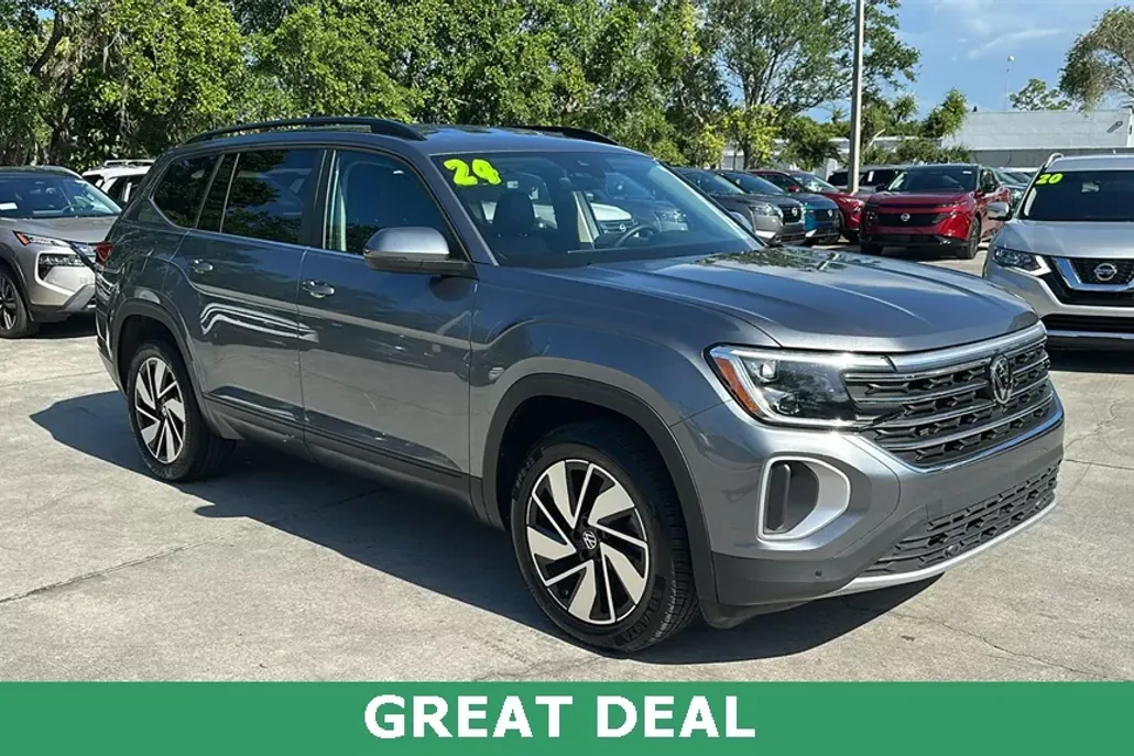 2024 Volkswagen Atlas SE Technology photo 1
