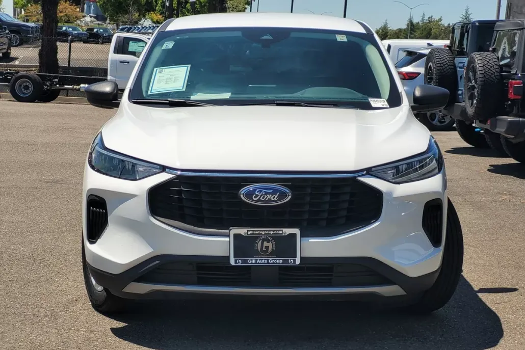 2023 Ford Escape Active photo 1