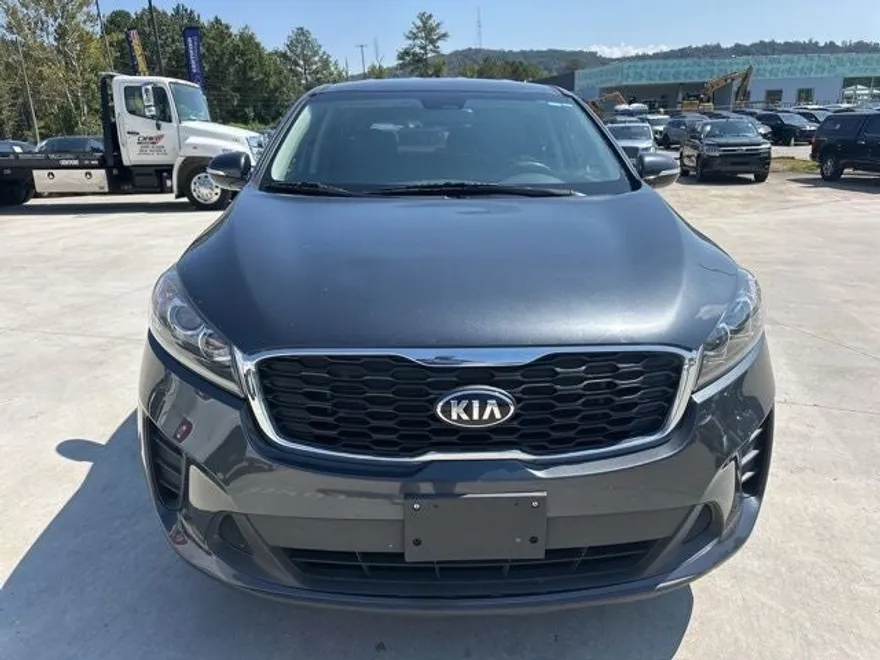 2020 Kia Sorento LX photo 1