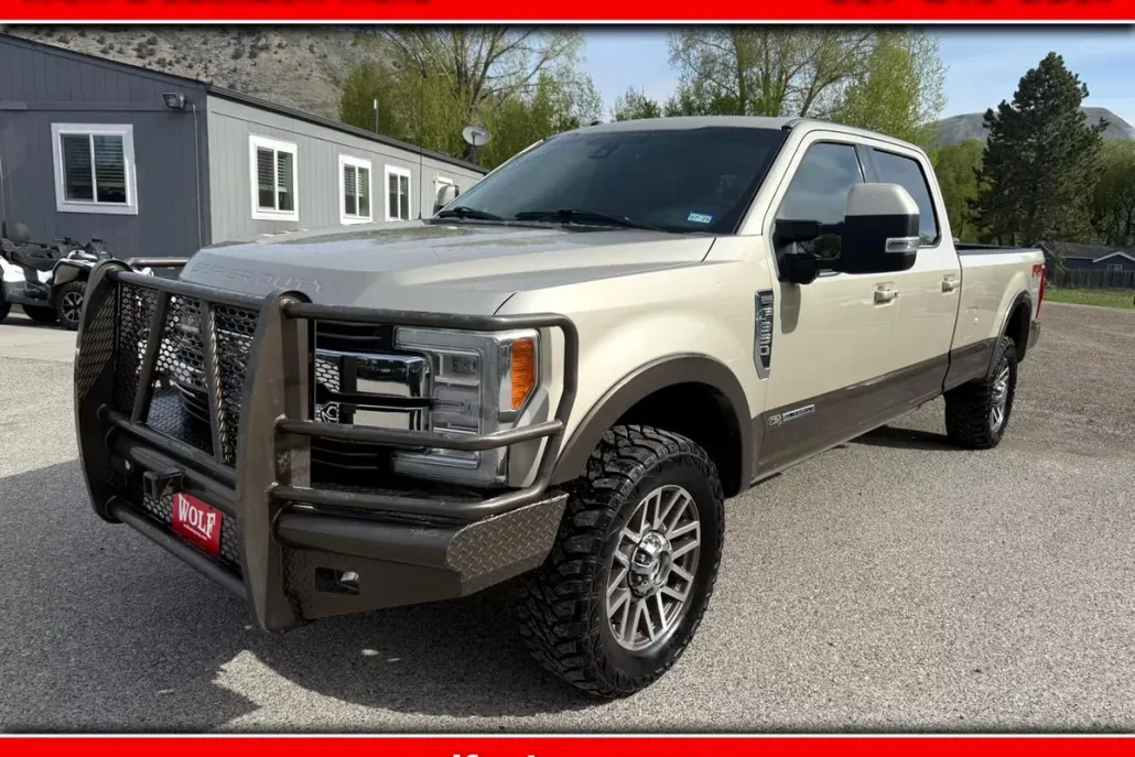 2017 Ford F-350 photo 1
