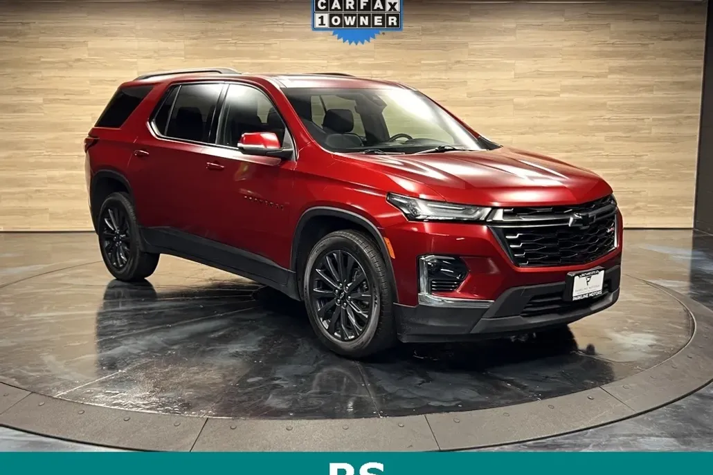 2023 Chevrolet Traverse RS photo 1