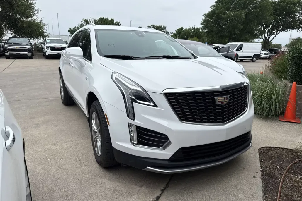 2023 Cadillac XT5 Premium Luxury photo 1
