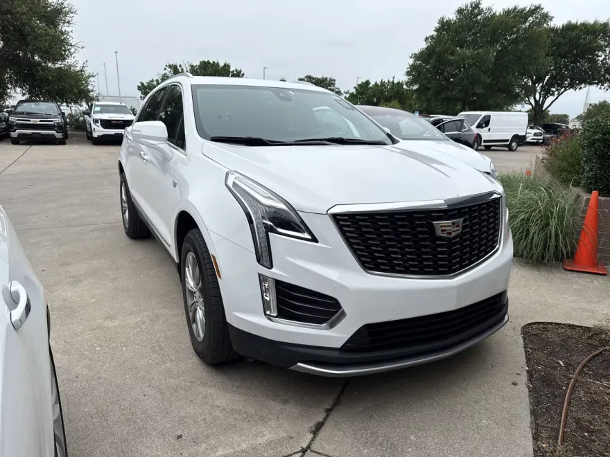 2023 Cadillac XT5 Premium Luxury photo 1