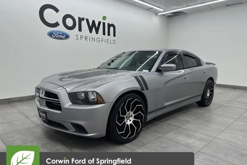 2014 Dodge Charger SE photo 1