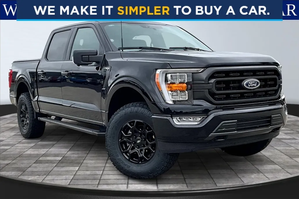 2023 Ford F-150 XLT photo 1