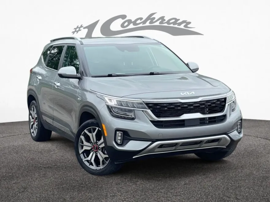 2023 Kia Seltos SX photo 1