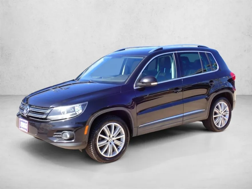 2015 Volkswagen Tiguan S photo 1