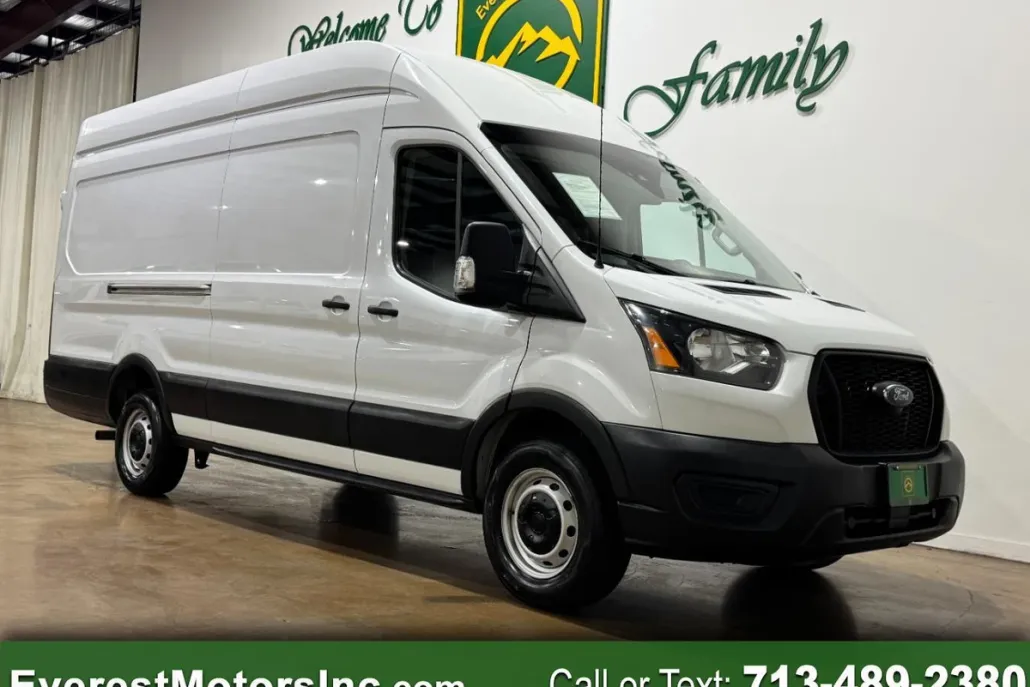 2021 Ford Transit Cargo Van photo 1