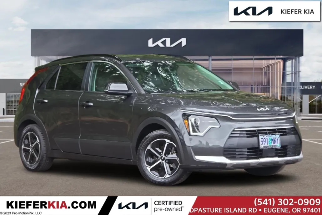 2024 Kia Niro Plug-In Hybrid EX photo 1