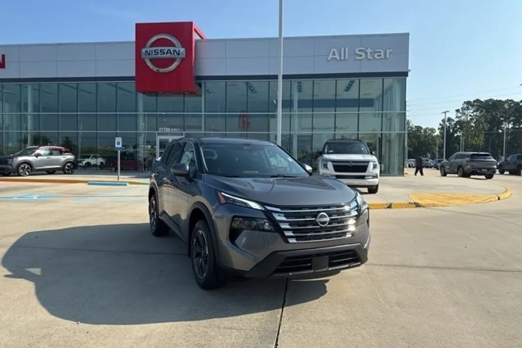 2026 Nissan Rogue SV photo 1
