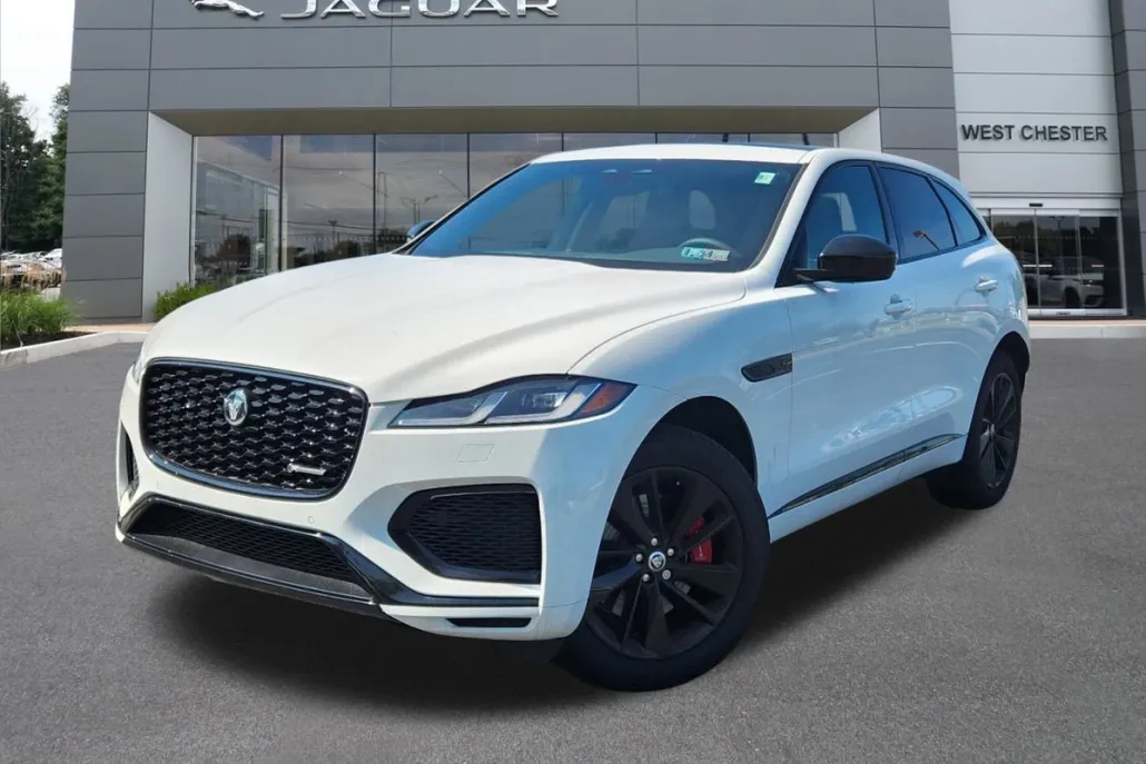 2024 Jaguar F-PACE P400 R-Dynamic S photo 1