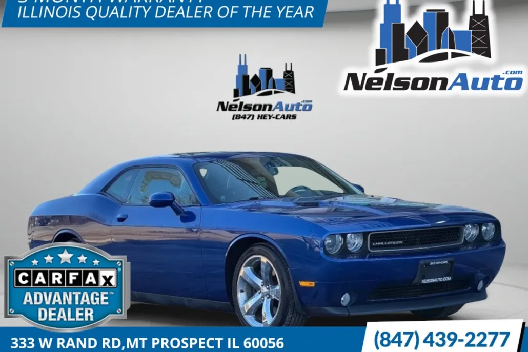 2012 Dodge Challenger SXT Plus photo 1