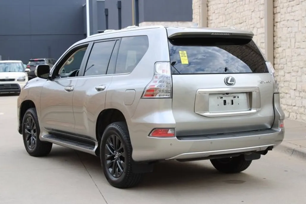 2023 Lexus GX 460 Premium photo 1