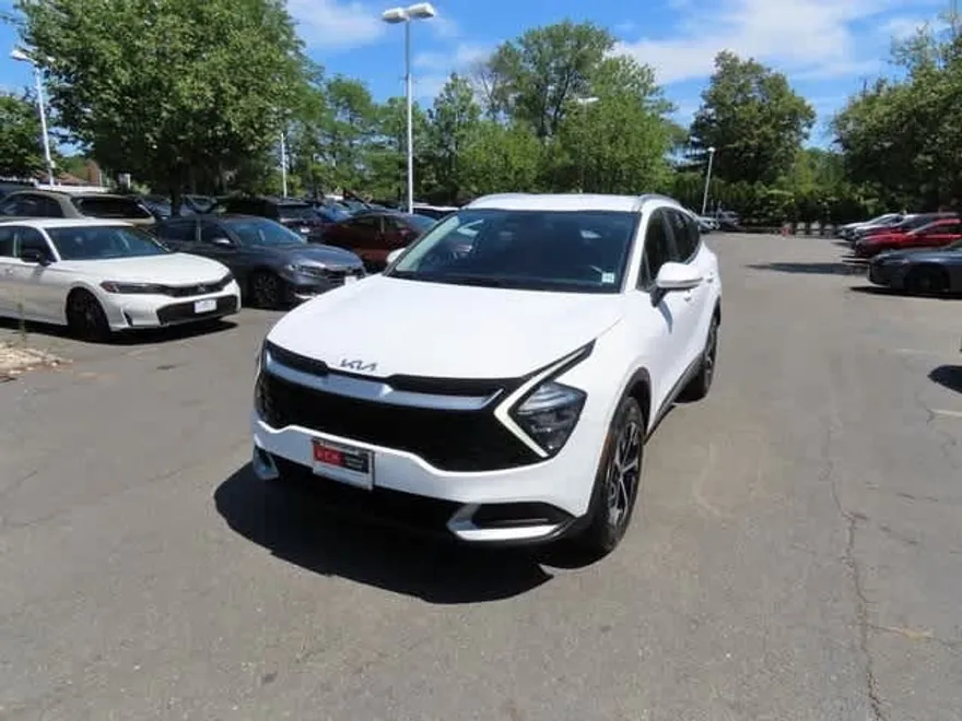 2023 Kia Sportage EX photo 1