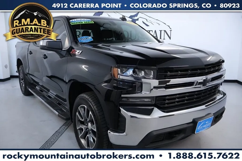 2021 Chevrolet Silverado LT photo 1