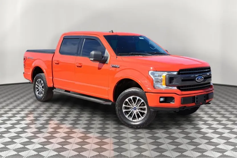 2019 Ford F-150 XLT photo 1