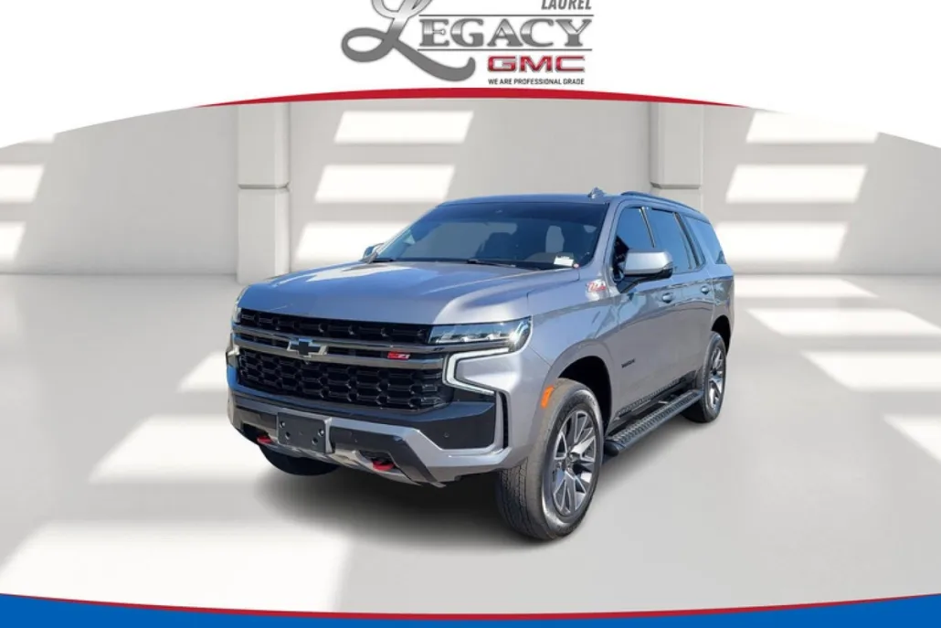 2021 Chevrolet Tahoe Z71 photo 1
