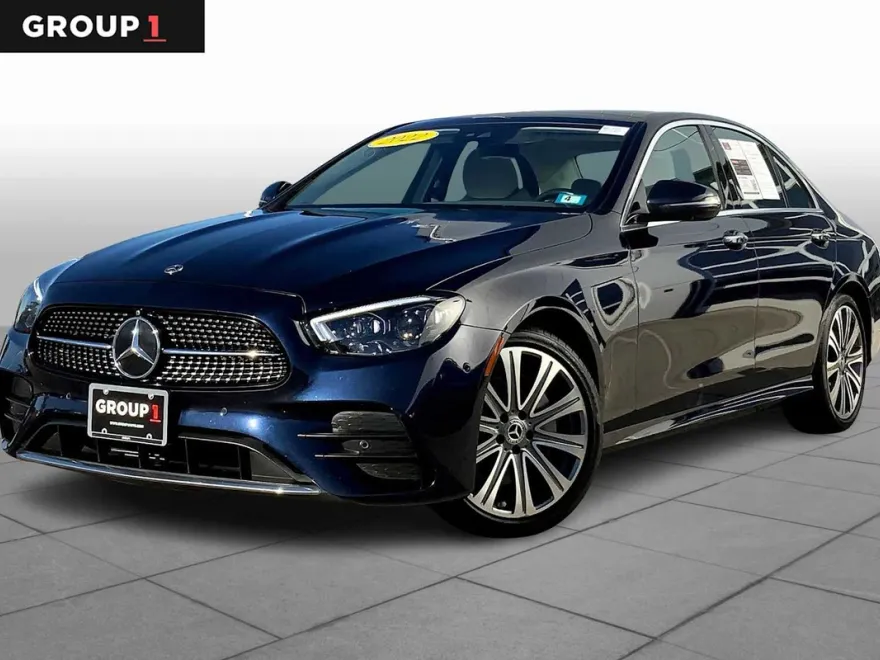 2022 Mercedes Benz E 350 4MATIC Sedan photo 1