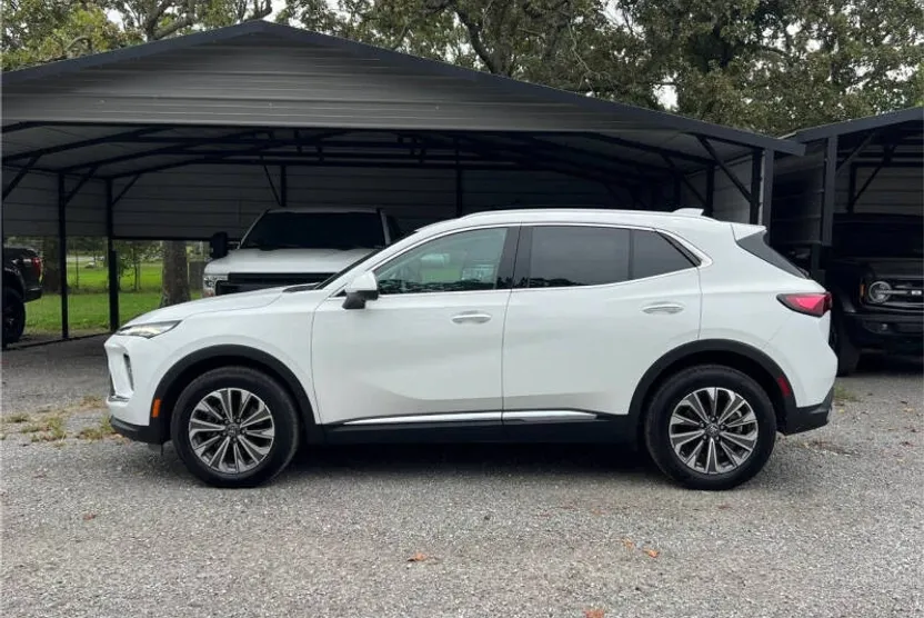 2025 Buick Envision Preferred photo 1