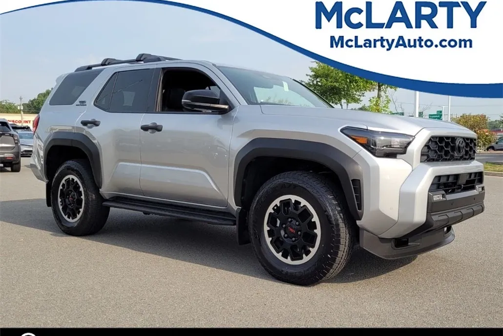 2025 Toyota 4Runner TRD Off-Road Premium photo 1