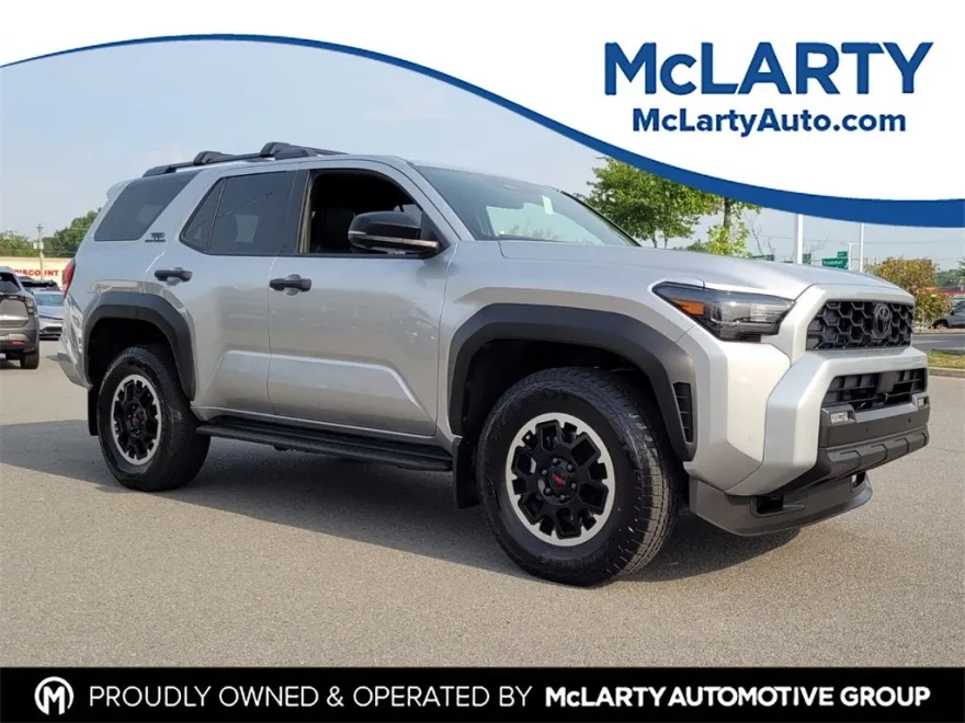 2025 Toyota 4Runner TRD Off-Road Premium photo 1