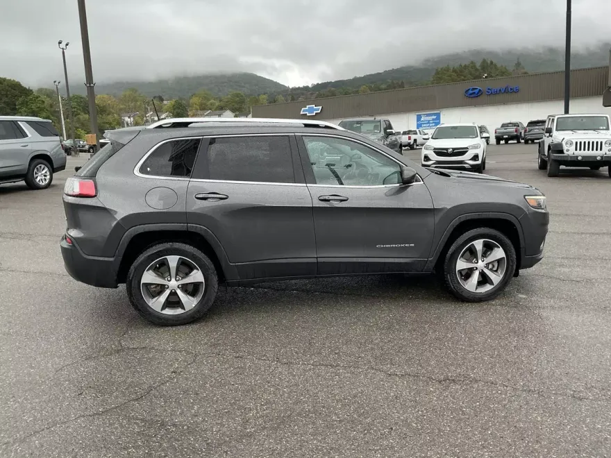 2020 Jeep Cherokee Limited photo 1