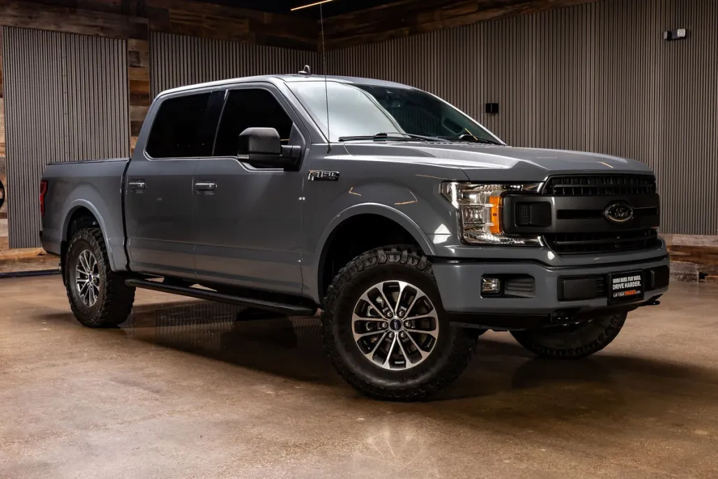 2020 Ford F-150 XLT photo 1