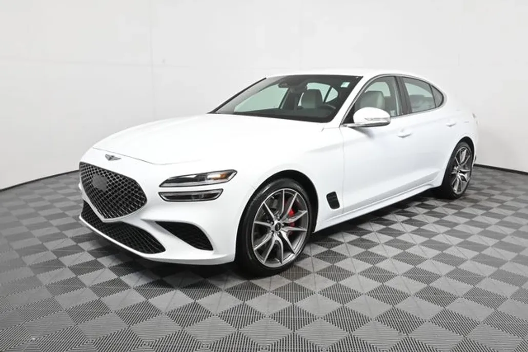 2025 Genesis G70 2.5T photo 1