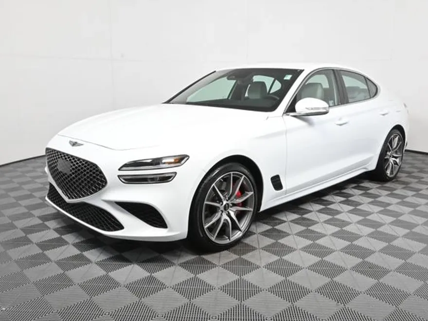 2025 Genesis G70 2.5T photo 1