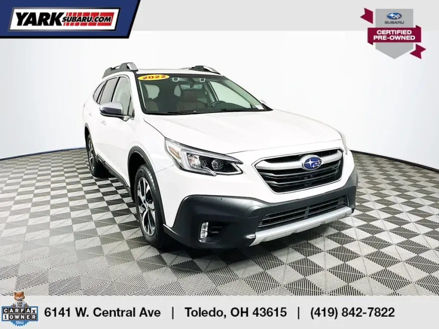 2022 Subaru Outback Touring XT photo 1